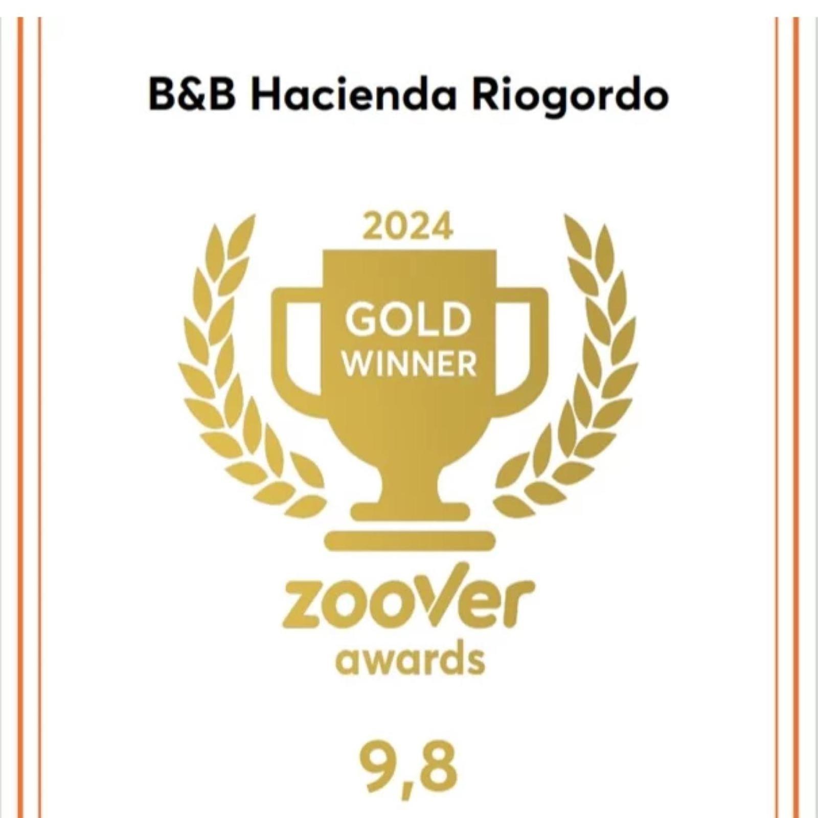Hacienda Riogordo Bed & Breakfast Exterior photo